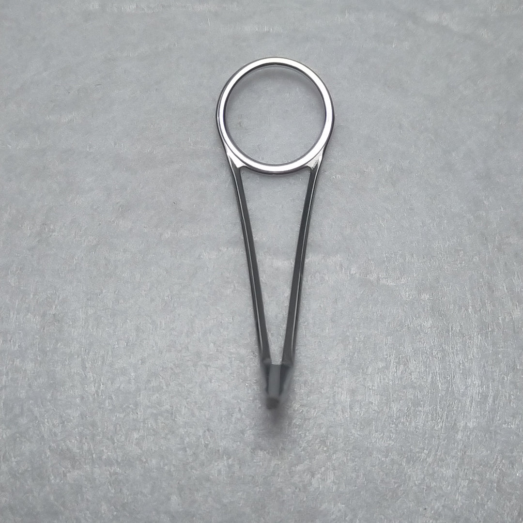 PACBAY TITANIUM-SILVER M GUIDE